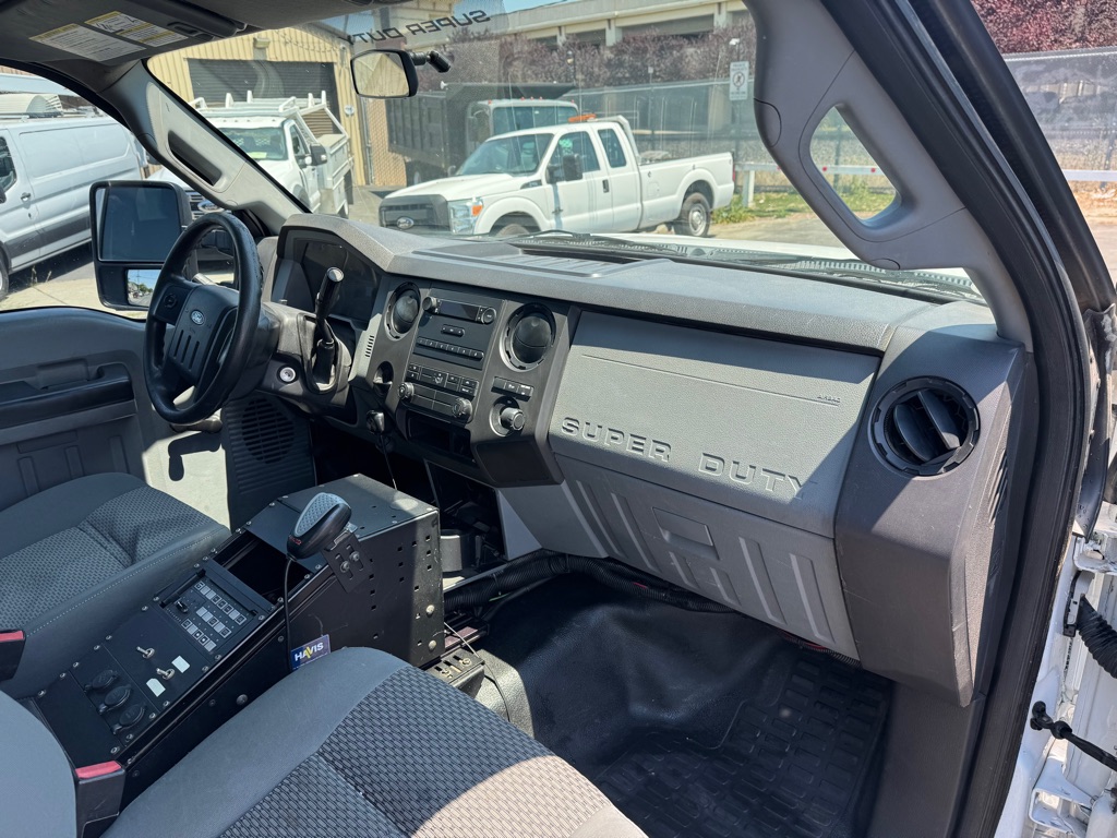 Photo 13 of this FORD F250