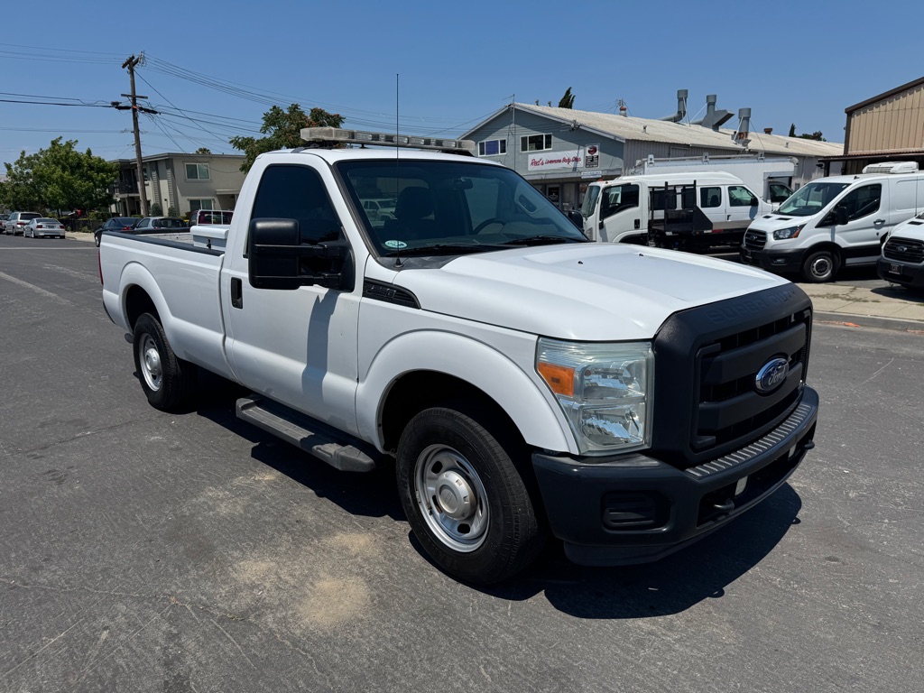 Photo 2 of this FORD F250