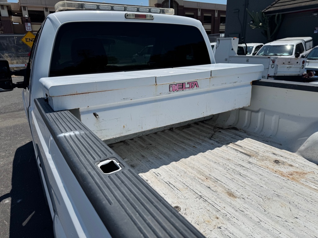 Photo 9 of this FORD F250