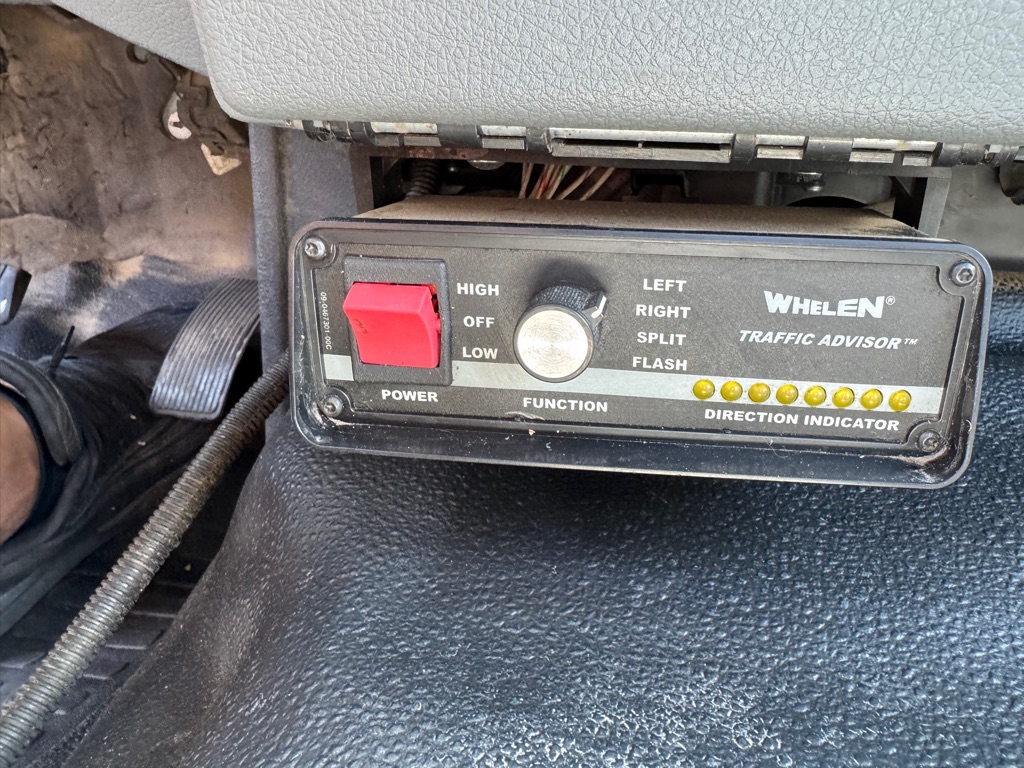 Photo 13 of this FORD F250