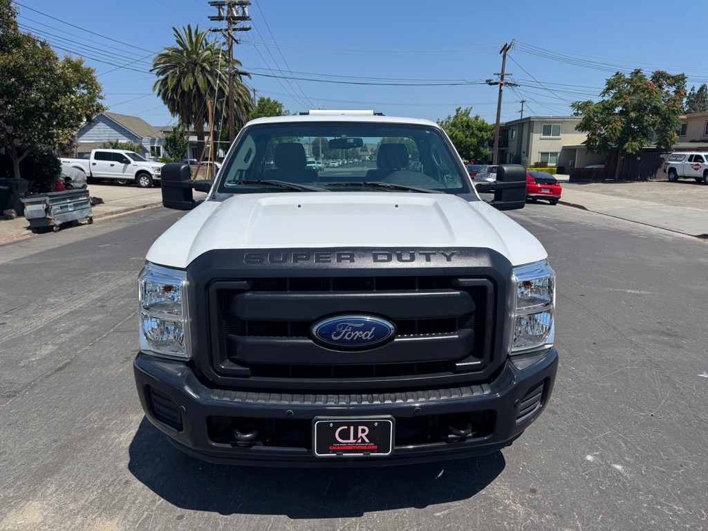 Photo 2 of this FORD F250