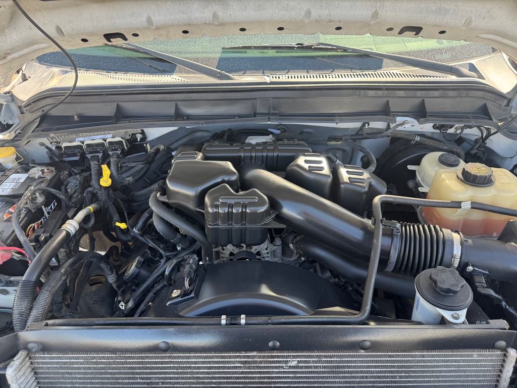 Photo 4 of this FORD F250