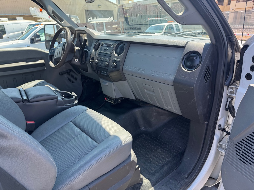 Photo 16 of this FORD F250