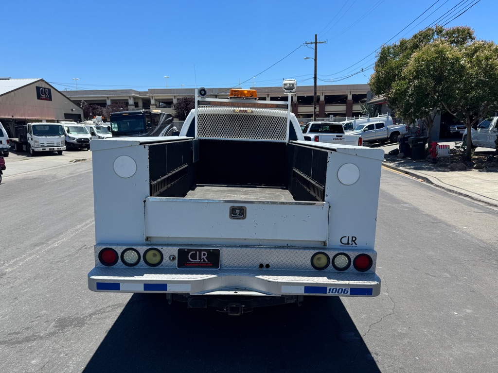 Photo 9 of this FORD F250