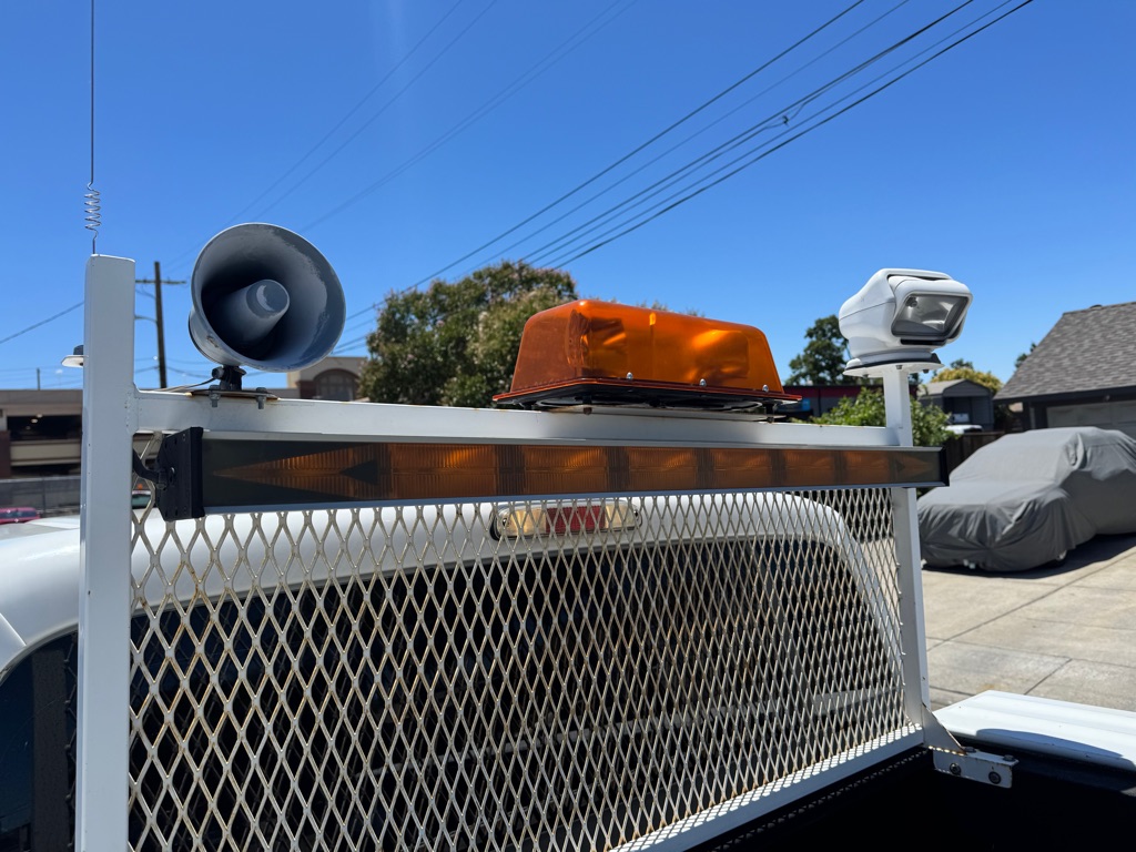 Photo 10 of this FORD F250