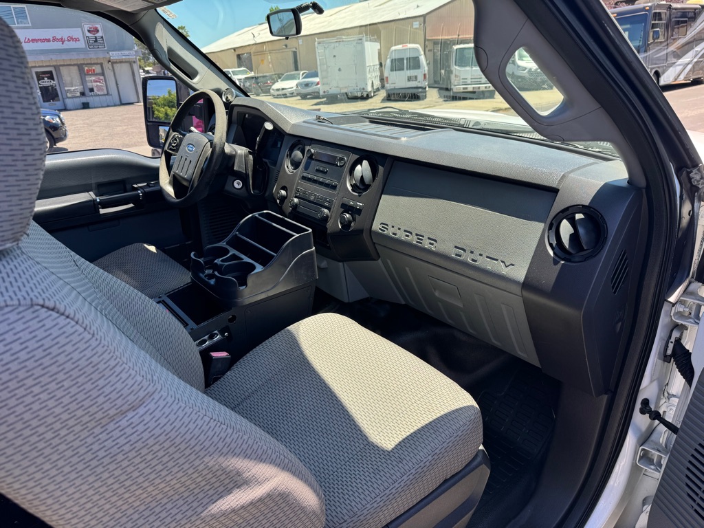 Photo 14 of this FORD F250