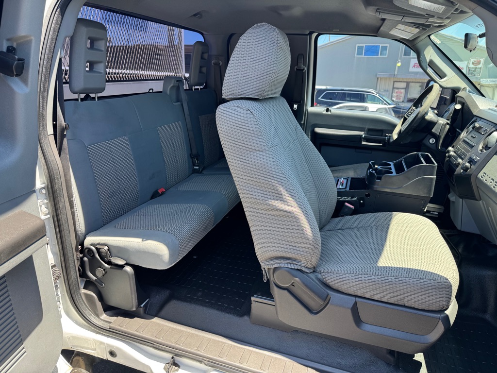 Photo 15 of this FORD F250