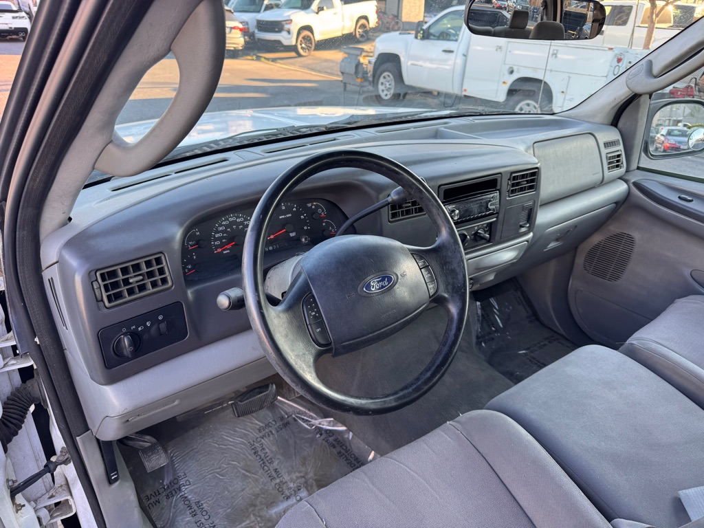 Photo 8 of this FORD F250