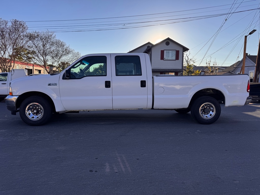 Photo 2 of this FORD F250