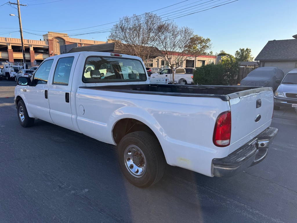 Photo 3 of this FORD F250