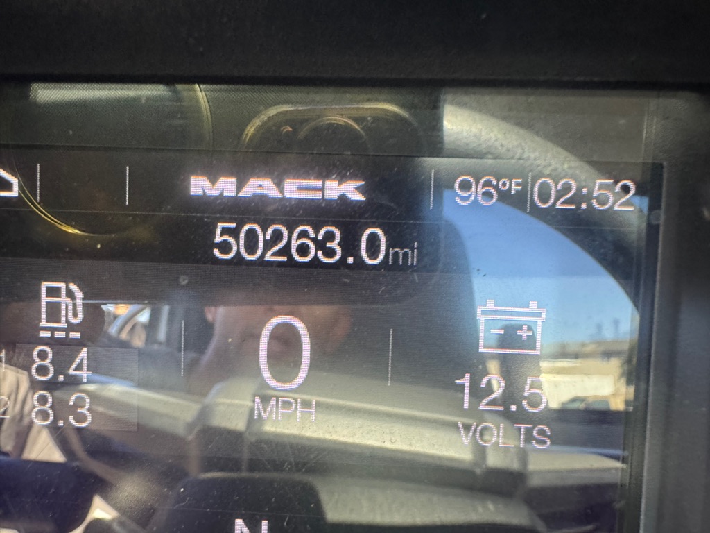 Photo 10 of this MACK MD