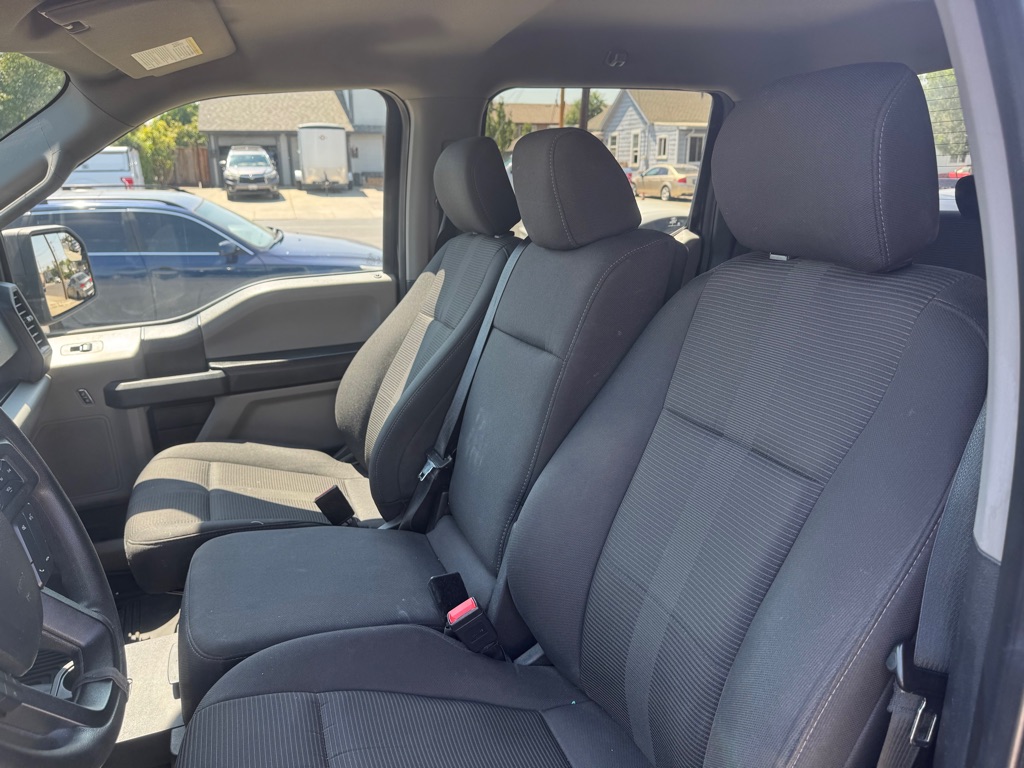 Photo 12 of this FORD F150