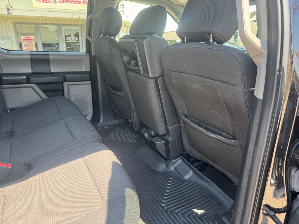 Photo 17 of this FORD F150