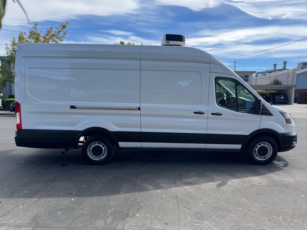 Photo 6 of this FORD TRANSIT