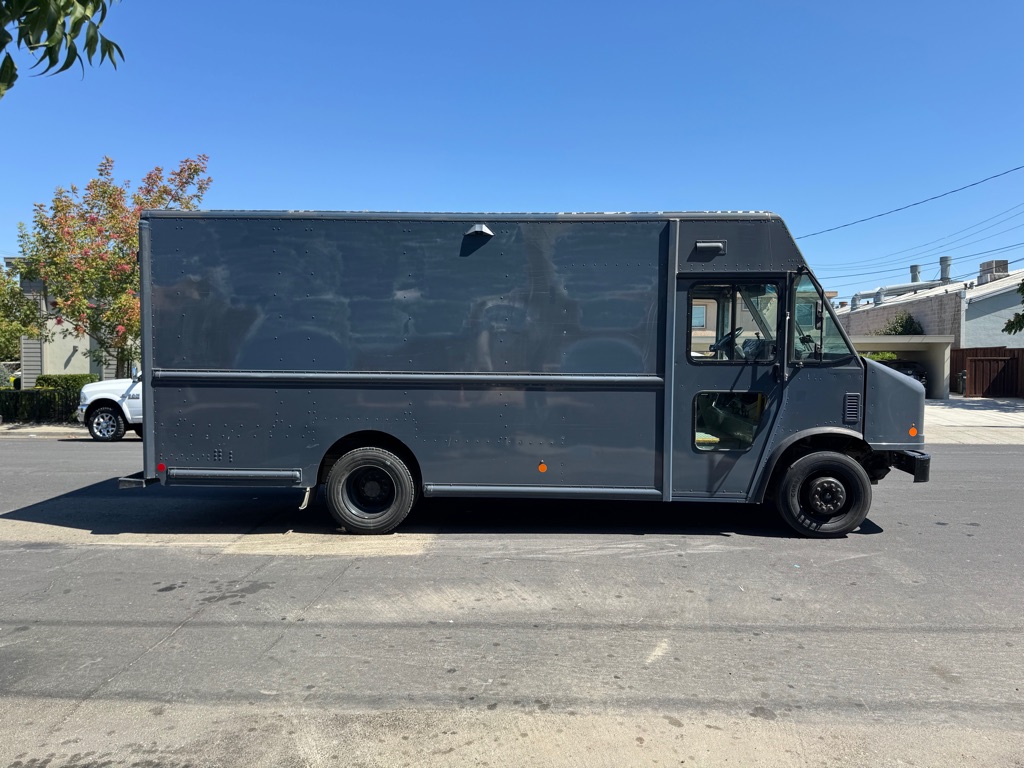 Photo 4 of this FORD F59