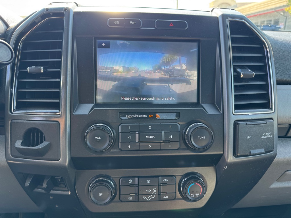 Photo 13 of this FORD F550
