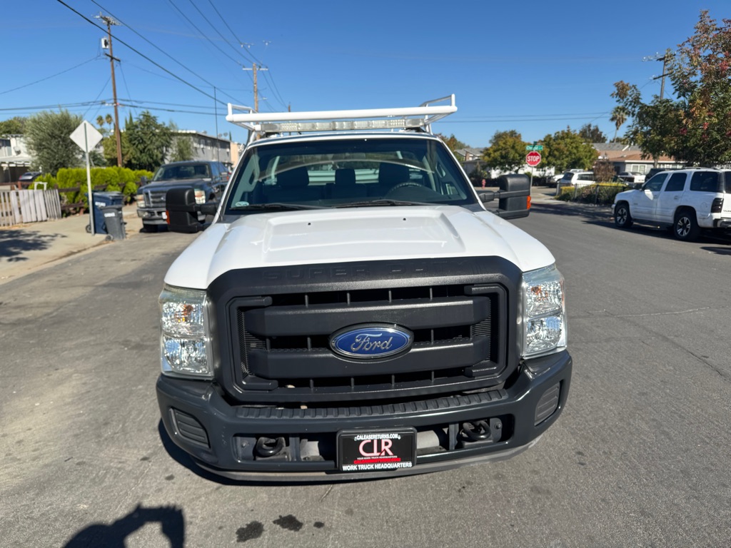 Photo 3 of this FORD F250