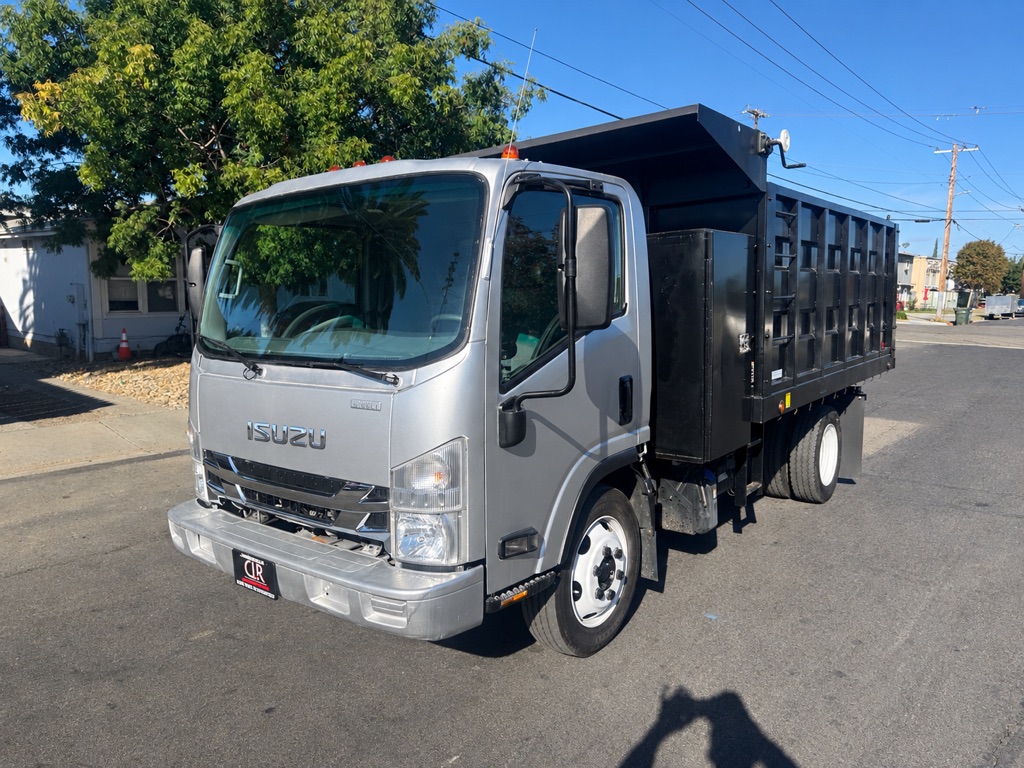 2019 ISUZU NRR