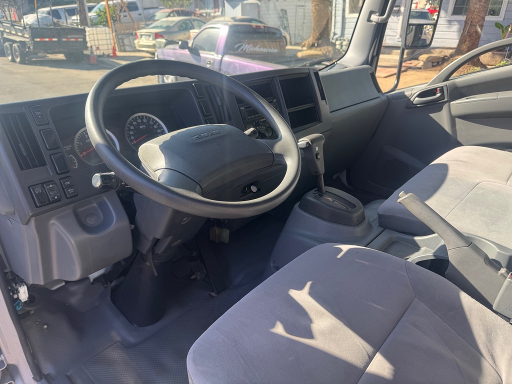 Photo 13 of this ISUZU NRR
