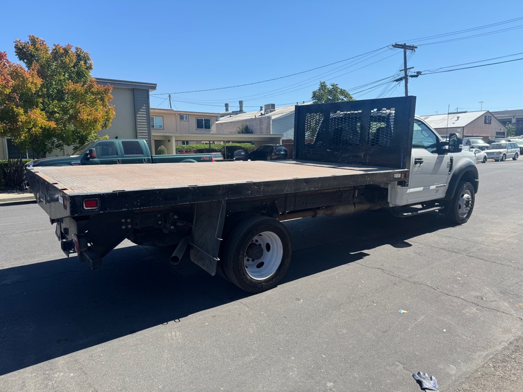 Photo 4 of this FORD F450