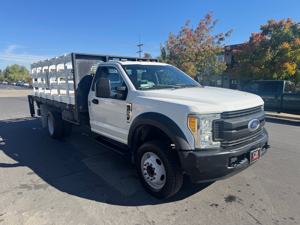 Photo 2 of this FORD F450