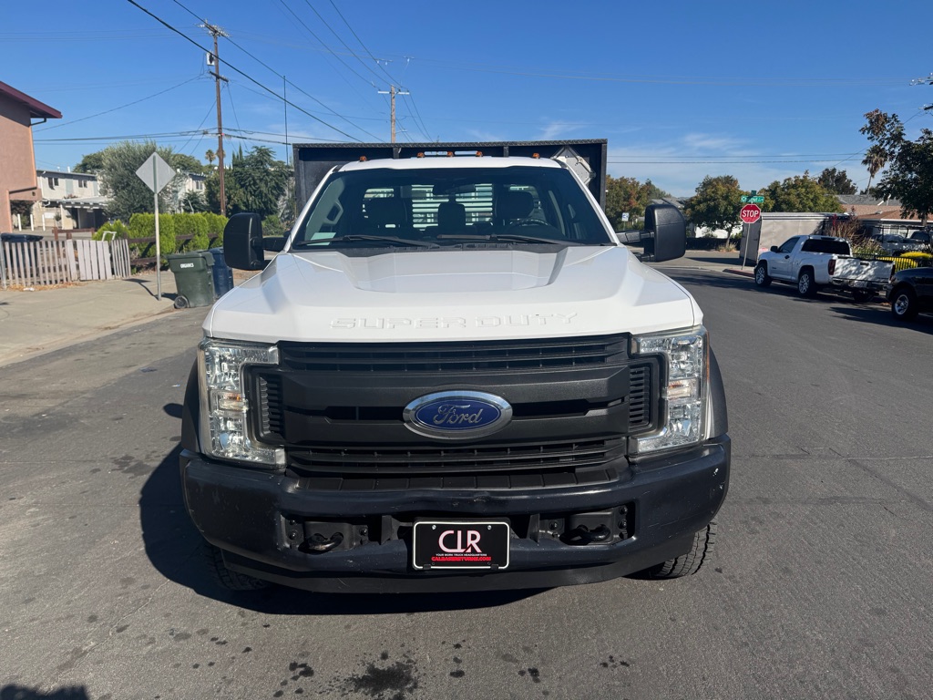 Photo 3 of this FORD F450