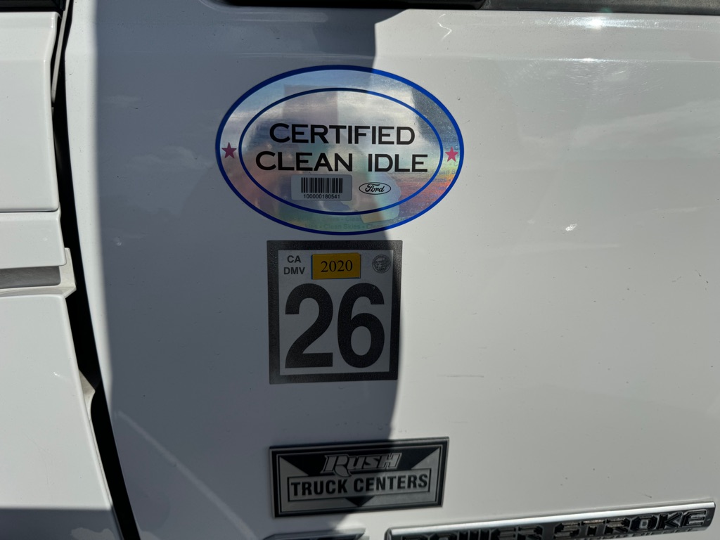 Photo 24 of this FORD F650
