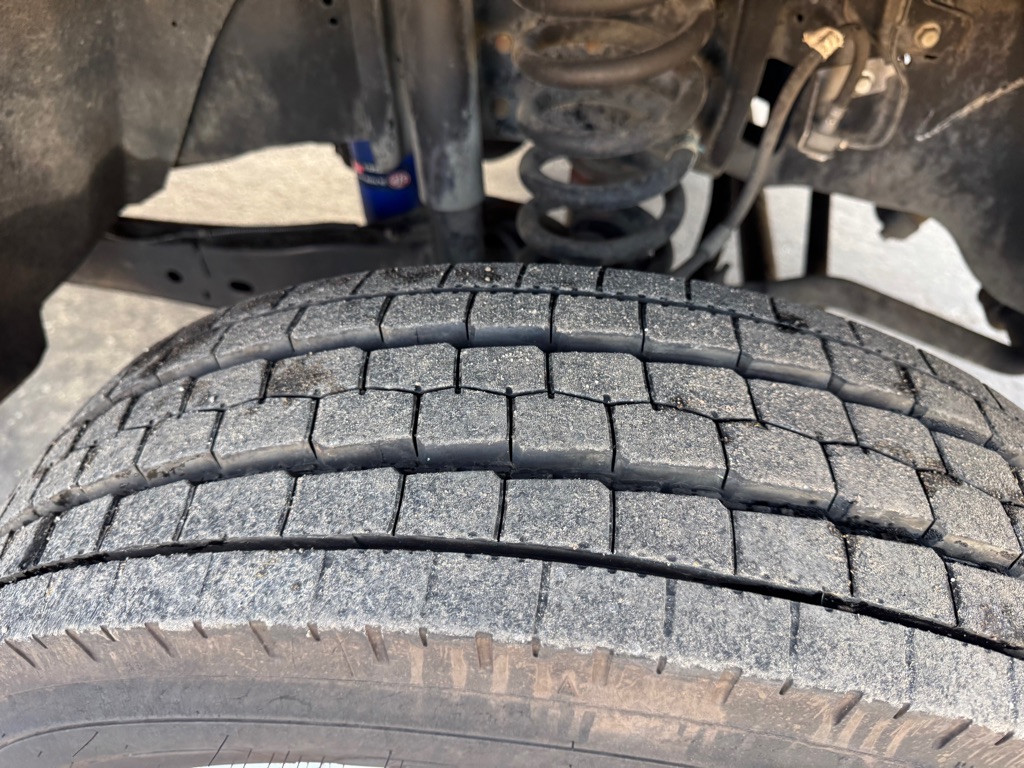 Photo 15 of this FORD F450