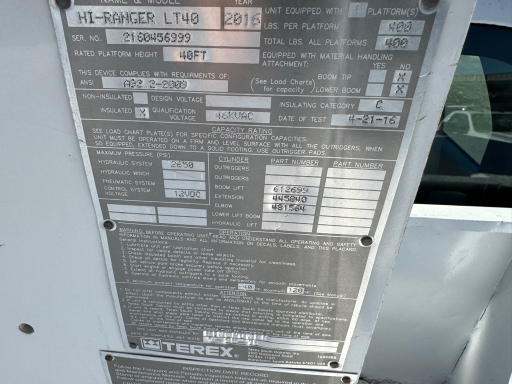 Photo 7 of this FORD F550