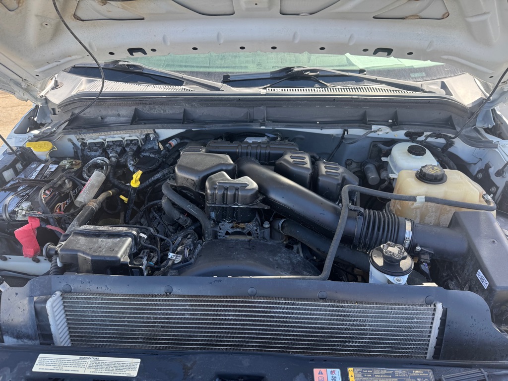 Photo 16 of this FORD F350