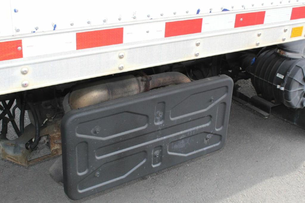 Photo 15 of this ISUZU NPR