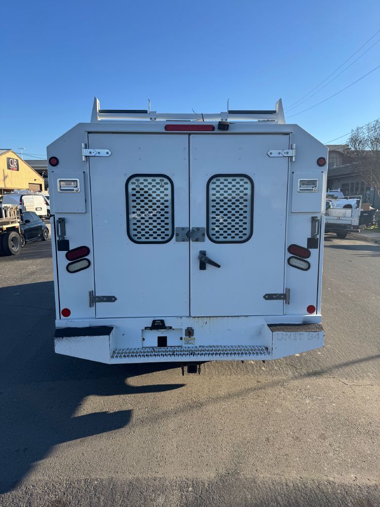 Photo 7 of this FORD ECONOLINE