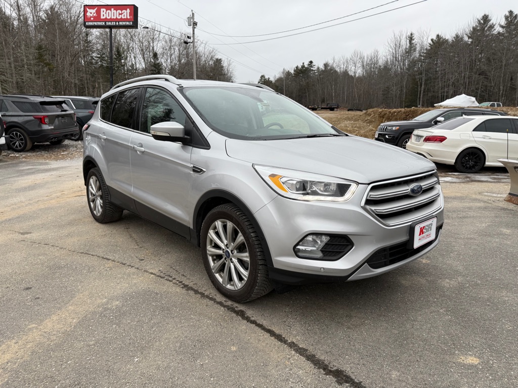 2018 Ford Escape Titanium's photo