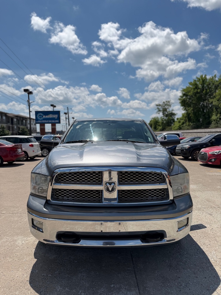 2010 RAM 1500 Laramie Crew Cab's photo