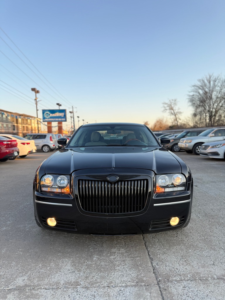 2006 Chrysler 300 Touring's photo