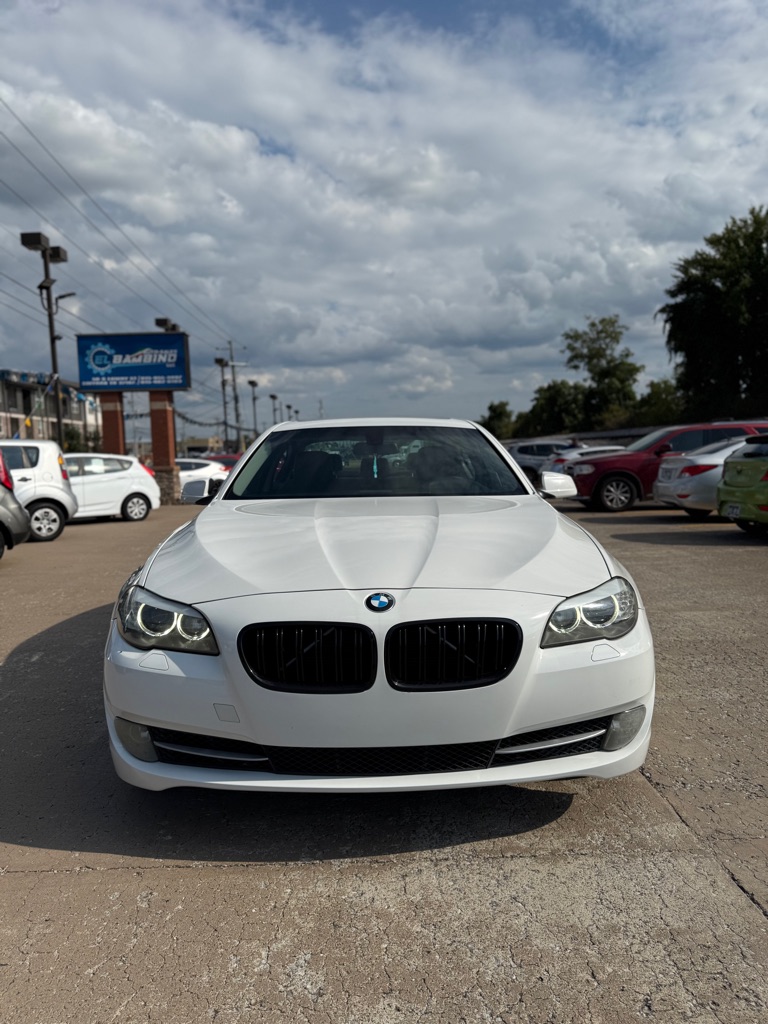2013 BMW 5 Series 528i