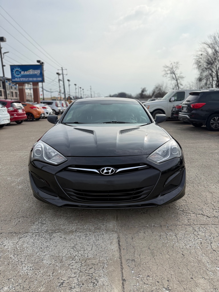 2013 Hyundai Genesis Coupe Base's photo