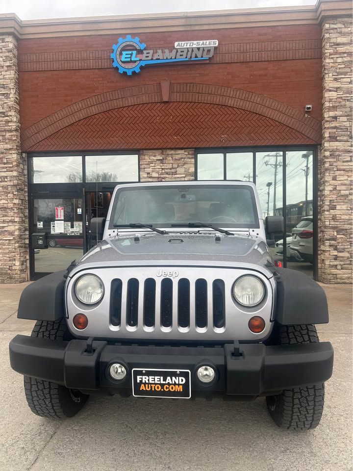 2013 Jeep Wrangler Rubicon's photo