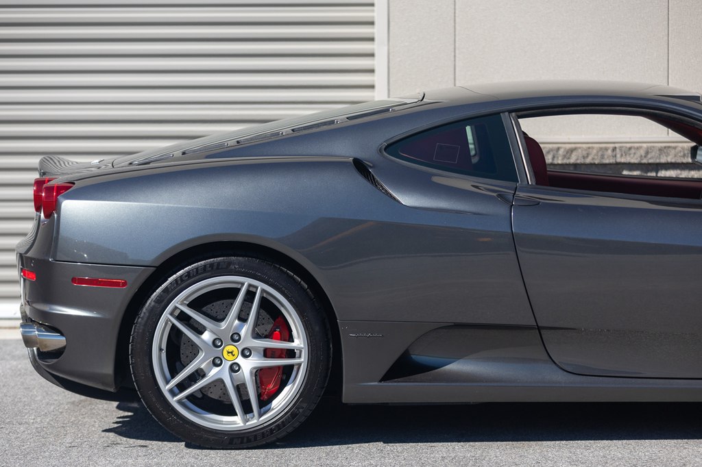 Photo 44 of this FERRARI F430