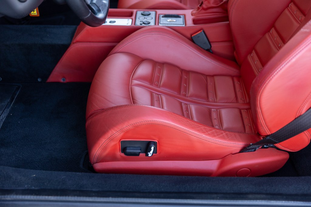 Photo 101 of this FERRARI F430