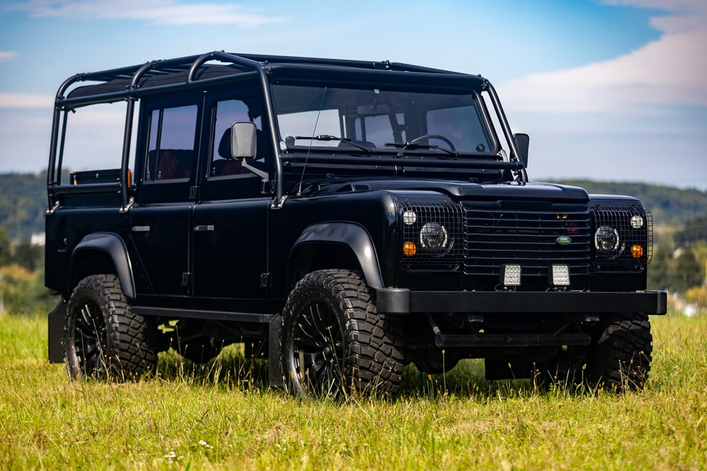 Photo 12 of this LAND ROVER DEFENDER 110