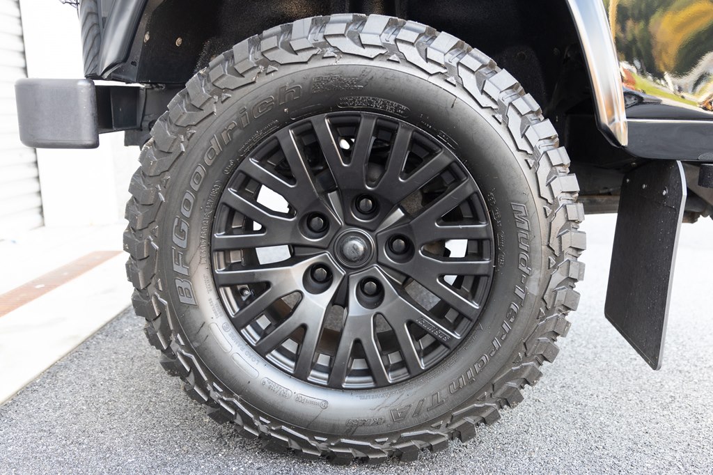 Photo 52 of this LAND ROVER DEFENDER 110