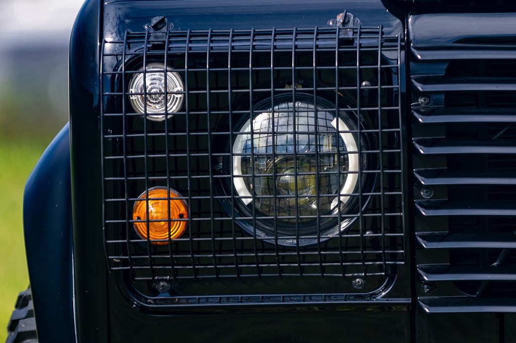 Photo 27 of this LAND ROVER DEFENDER 110
