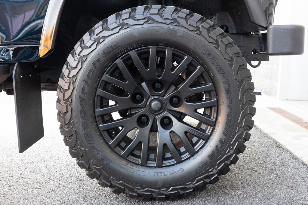 Photo 55 of this LAND ROVER DEFENDER 110