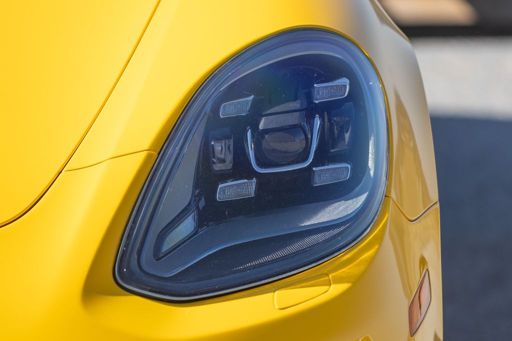 Photo 17 of this PORSCHE PANAMERA
