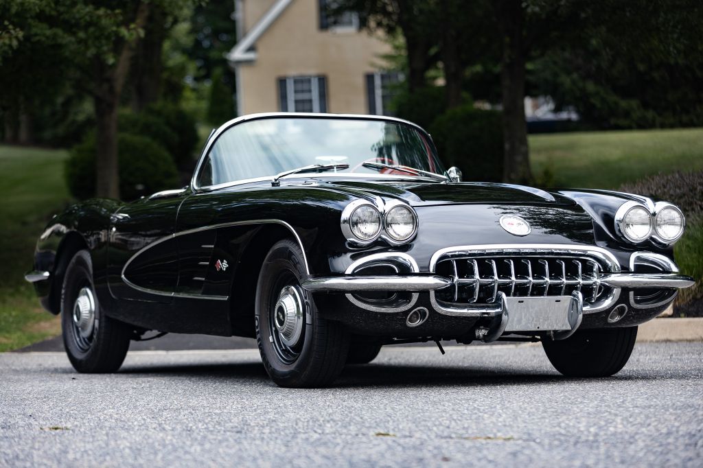 Photo 13 of this CHEVROLET CORVETTE