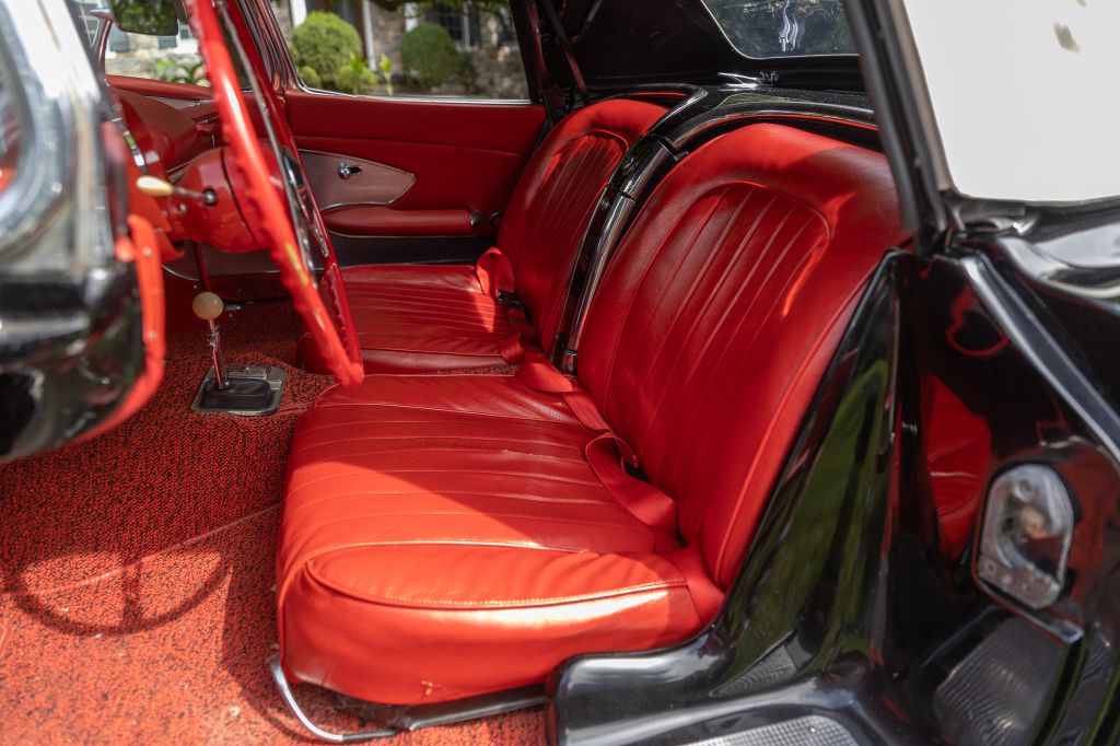 Photo 23 of this CHEVROLET CORVETTE