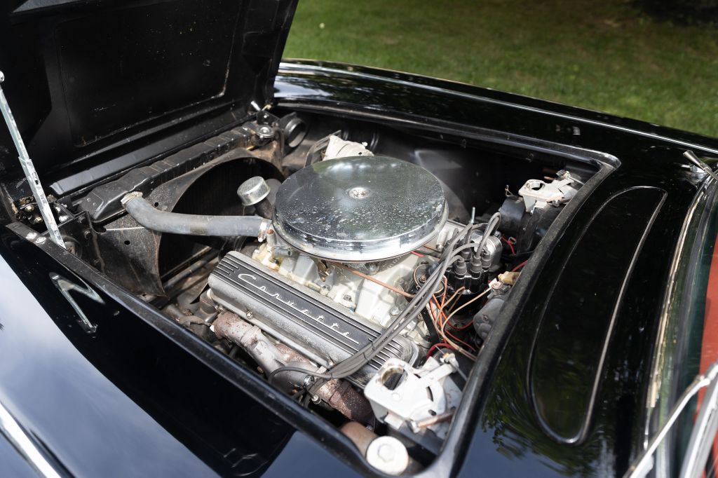Photo 31 of this CHEVROLET CORVETTE