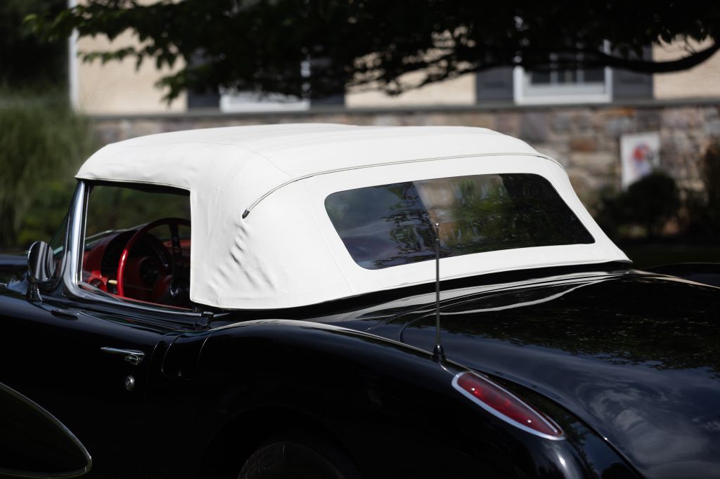 Photo 38 of this CHEVROLET CORVETTE
