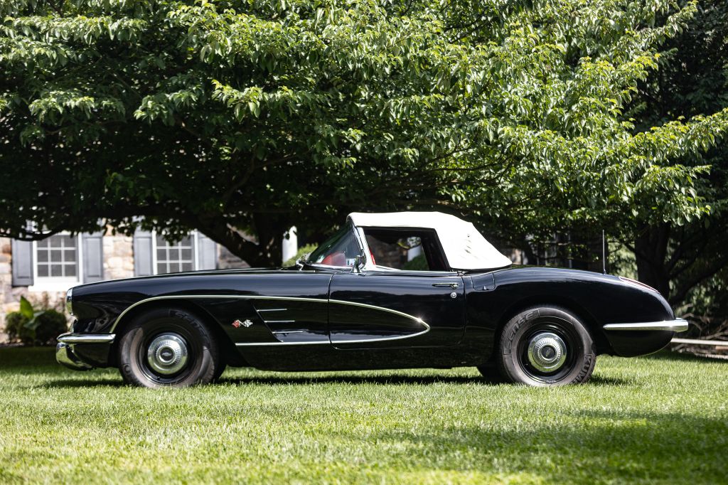 Photo 39 of this CHEVROLET CORVETTE